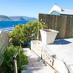 The Captain\'S House In Simonstown